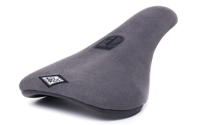 Lahsaan Kobza Shadow Penumbra Seat